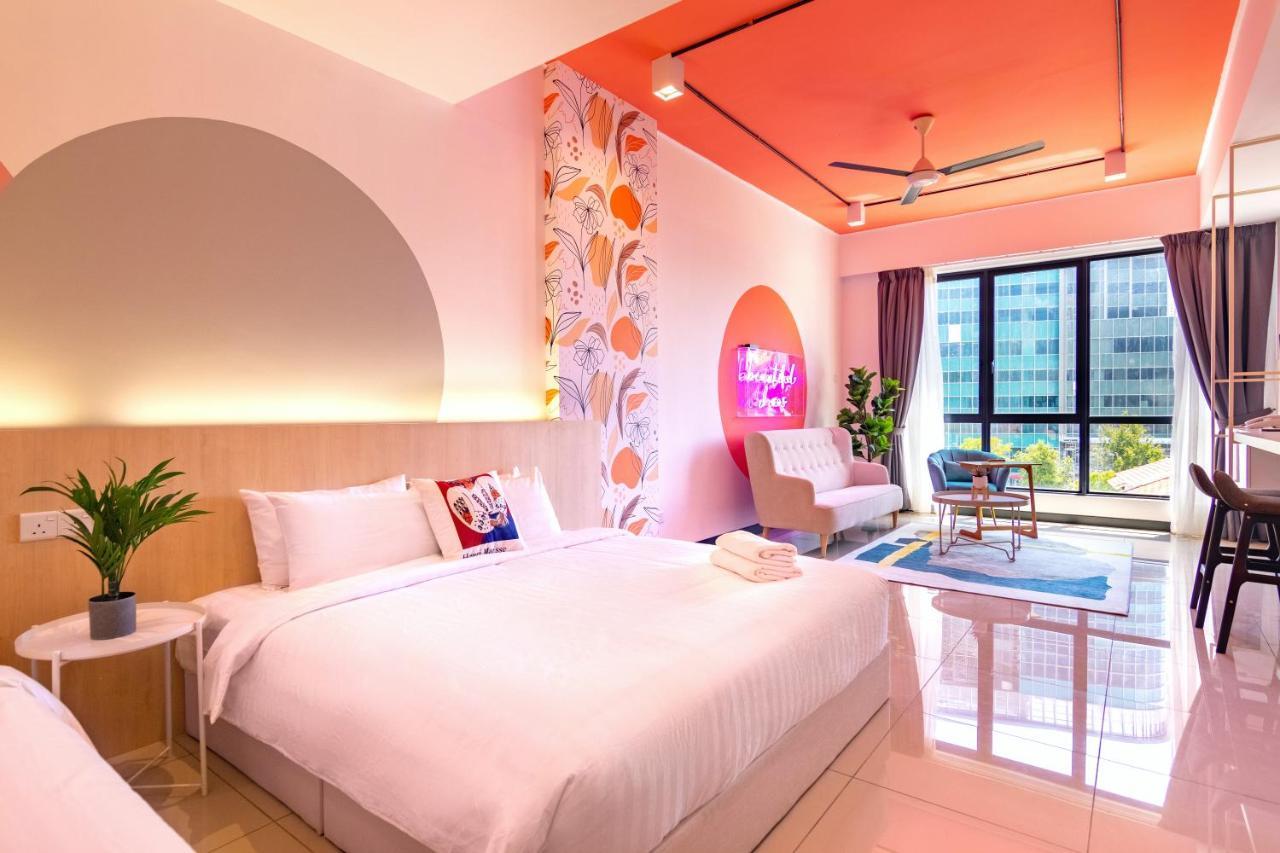 Scott Signature Suites By Alv George Town Exterior foto